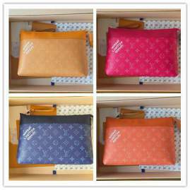 Picture of Louis Vuitton Wallets _SKUfw212757759fw